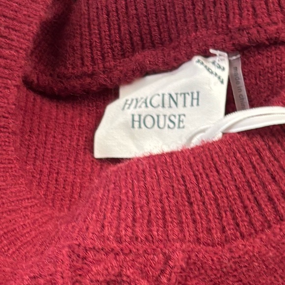 Hyacinth House Frankie Embroidered Floral Sweater in Merlot Size XL - Picture 11 of 14